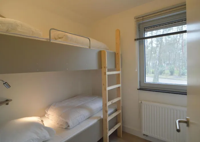 Forest Retreat Near Kempen-broek De Horst