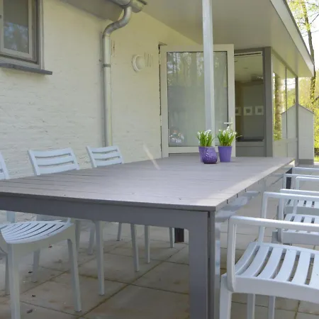 Forest Retreat Near Kempen-broek Semesterbostad *