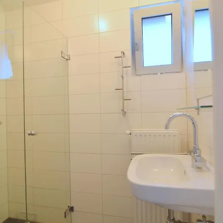 Semesterbostad Forest Retreat Near Kempen-broek